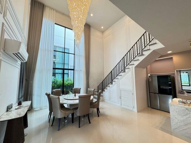 ให้เช่าบ้านเดี่ยว 2 ชั้น 500 ตร.ม. บุราสิริ-ปัญญาอินทรา มีสระว่ายน้ำ ใกล้แฟชั่นไอส์แลนด์