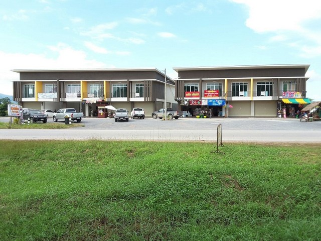 ตึก The Center Phu Kradueng 2 Bedroom 2 Bathroom 0 Rai 0 Ngan 17 ตาราง.วา 2590000 BAHT ใกล้กับ โรงพยาบาลภูกระดึง ราคา-ดี