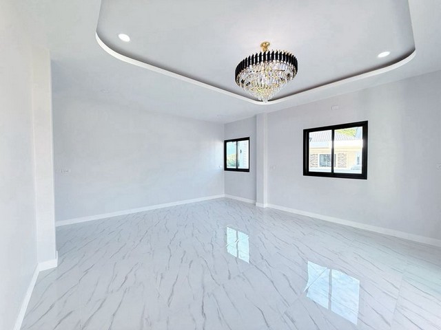 พูลวิลล่าสร้างใหม่ พื้นที่กว้าง ทำเลดี น้ำไม่ท่วม สันผักหวาน หางดง