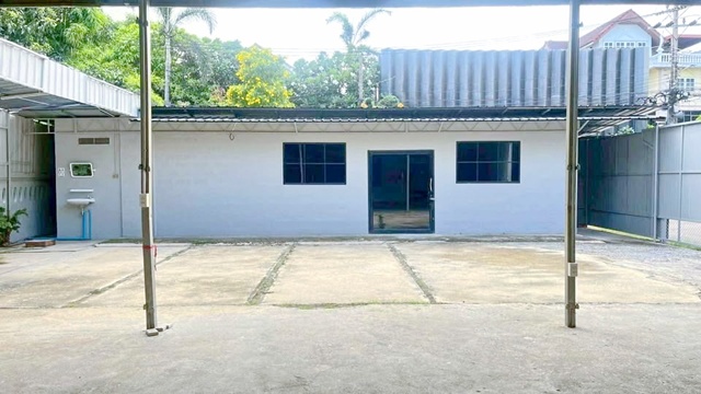 แม็คโคร ฟู้ดเซอร์วิส  800ม. เดอะแจส วังหิน 850ม.ให้เช่าโกดังพร้อมออฟฟิศ หลังมุม 400 ตร.ม. 