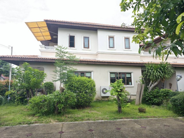 ขายถูกมาก บ้านเดี่ยว 2 ชั้น เค.ซี. เลควิว (K.C.Lakeview) ถ.รามคำแหง118 เขตสะพานสูง กรุงเทพมหานคร 286 ตรว. แปลงใหญ่ ร่มรื่น ติดเลค