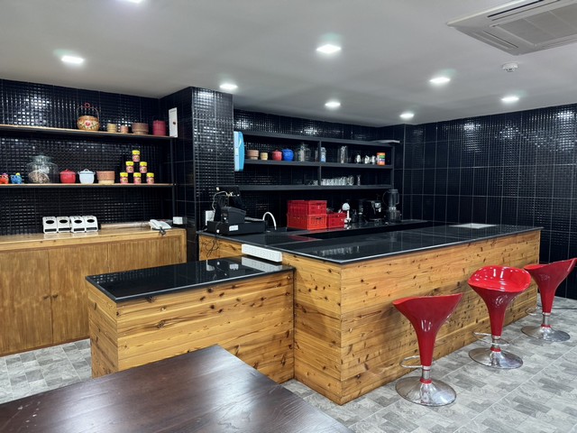 อพาร์ตเมนท์ ให้เช่าอพาร์ทเม้นท์รายวัน-รายเดือน ศิวพฤกษ์ เพลส  บางศรีเมือง จ.นนทบุรี ขนาด = 1 RAI 1 ngan 10 Square Wah 1 นอน 1 น้ำ ใกล้กับ  อยู่ใกล้ท่าเรือบางศรีเมือง และใกล้วัดเฉลิมพระเกียรติ ส ว ย