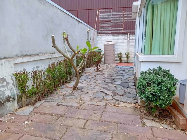 รร.สารสาสน์วิเทศไทรน้อย358 ม.ให้เช่าบ้านเดี่ยว 2 ชั้น บางกรวย-ไทรน้อย โลตัส ปิยวรารมย์นนทบุรี 900 ม 52ตร.วา. 202ตร.ม. 3นอน  2น้ำ