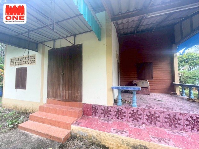 บ้านเดี่ยว ราคาย่อมเยา ไม่ถึงล้าน แต่ได้บ้านพร้อมที่ดิน บนเนื้อที่  152 ตารางวา