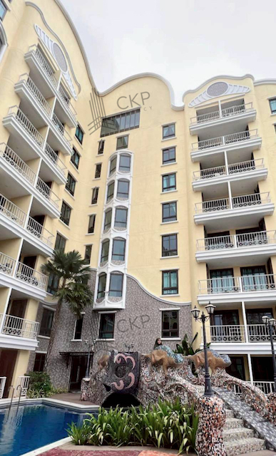 เอสปันญ่า คอนโด รีสอร์ท พัทยา แต่งสวย พร้อมเข้าอยู่ ใกล้หาดจอมเทียน