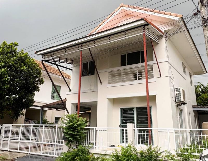 ขายบ้านเดี่ยว 2 ชั้น ทำเลดี ซอยตรงข้าม หน้าสโมสร มีฟิตเน็ต หมู่บ้าน แลนซิโอ รามคำแหง - กรุงเทพกรีฑา 