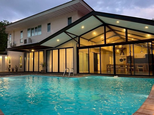 ให้เช่าพูลวิลล่า 2 ชั้น โครงการ ศุภาลัยพาร์ควิลล์ ช้างเผือก