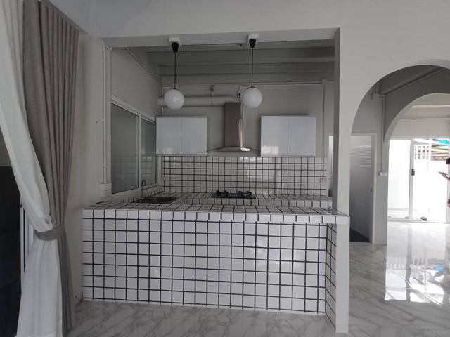 ขายบ้านเดี่ยว 2 ชั้น 300 ตร.ม. ย่านสุทธิสาร ห้วยขวาง หลังมุม ใกล้ MRTสุทธิสาร