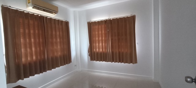 บ้านเดี่ยวให้เช่า ย่านสาทร เจริญราษฎร์ เหมาะสำหรับทำ Home office  หรืออยู่อาศัย