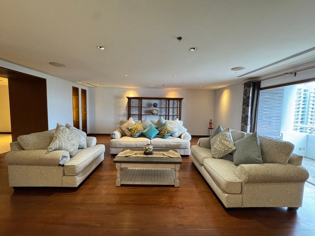 คอนโดหรูระดับซูเปอร์ลักชัวรี ใจกลางสุขุมวิท พร้อมพื้นที่ใช้สอยขนาดใหญ่