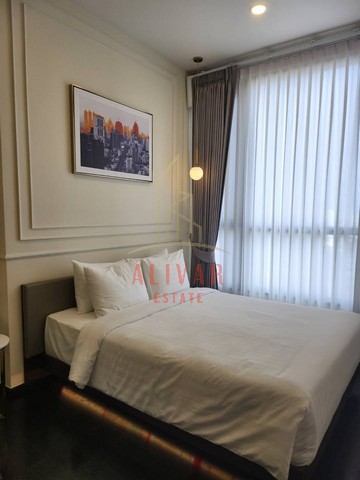 RC091325 Condo for rent fully furnished Park Origin Thonglorค่าเช่า 36,000 บาท/เดือนรายละเอียด :- Size 32 sqm- 1 Bed 1 Bath with bathtub- Tower A 15th floor (total 39 floors)- Fully furnished + appliances- Many facilitiesสถานที่สำคัญใกล้เคียง : Arena 10 / J Avenue ทองหล่อ- The Taste ทองหล่อ / Tops ทองหล่อ / Eight ทองหล่อ- ร.ร.นานาชาติเอกมัย / ร.ร.นานาชาติ Bangkok Prep / รพ.สุขุมวิทLocation : ซอยทองหล่อ 10 ถ.สุขุมวิท 55 แขวงคลองตันเหนือ เขตวัฒนา กทม.Contact Line: @alivar  click https://line.me/R/ti/p/@180acmsuCALL     : 086-394-2897Email : alivarestate@gmail.comWechat  : alivar2442A LIVAR ESTATE CO.,LTD.รับฝากขาย-เช่า อสังหาริมทรั