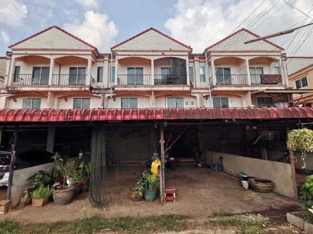 ขาย อาคารพาณิชย์ 3 ชั้น ถนน นายายอาม-แก่งหางแมว จันทบุรี PTT13206