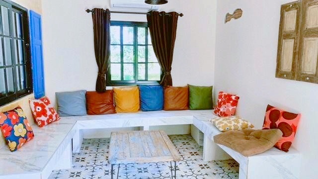 วัดญานสัมปันโน 1 กม.  3 นอน  3 น้ำ เขาใหญ่-วังน้ำเขียว  บ้านไร่อิงฟ้า  ให้เช่าบ้าน เขาใหญ่ 3 สไตล์  255 ตร.ม. 65ตร.วา.