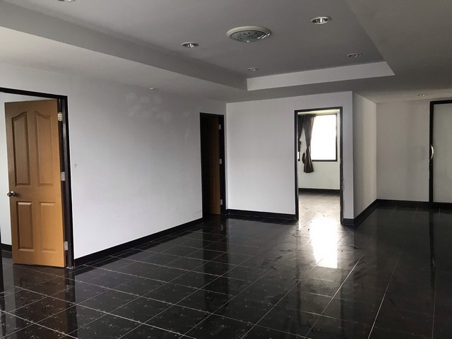 ให้เช่าอาคาร 5 ชั้น ขนาด 42 ตรว. 500 ตรม. โครงการมินิ แอร์พอร์ต ออฟฟิศ ใกล้สนามบินดอนเมือง