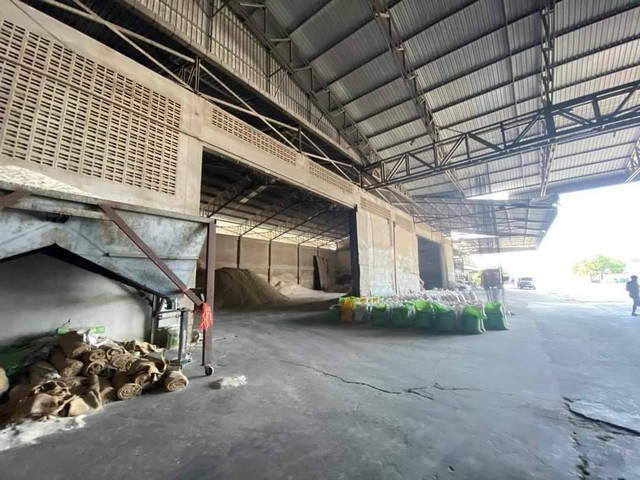 ขายโกดัง ที่ดิน 5 ไร่-1 งาน-84 ตรว.อยู่ติดถนน 304 เส้นฉะเชิงเทรา-กบินทร์บุรี