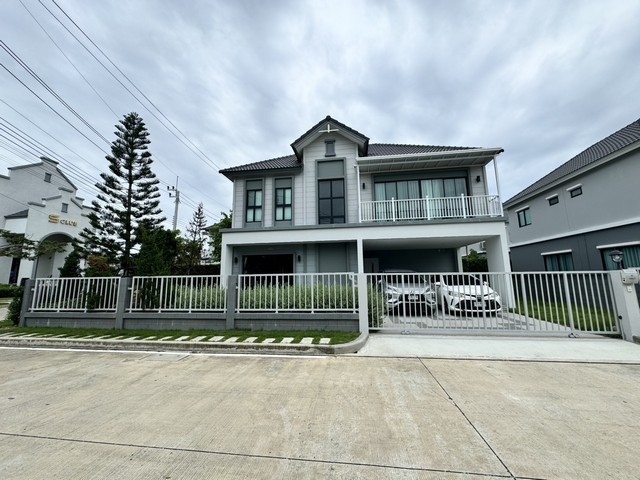 ให้เช่าบ้าน 4 ห้องนอน 3 ห้องน้ำ  หมู่บ้านแกรนด์ สิวารมย์ สุขุมวิท บางปู 109 บ้านหลังใหญ่ ติดสโมสร สระว่ายน้ำ