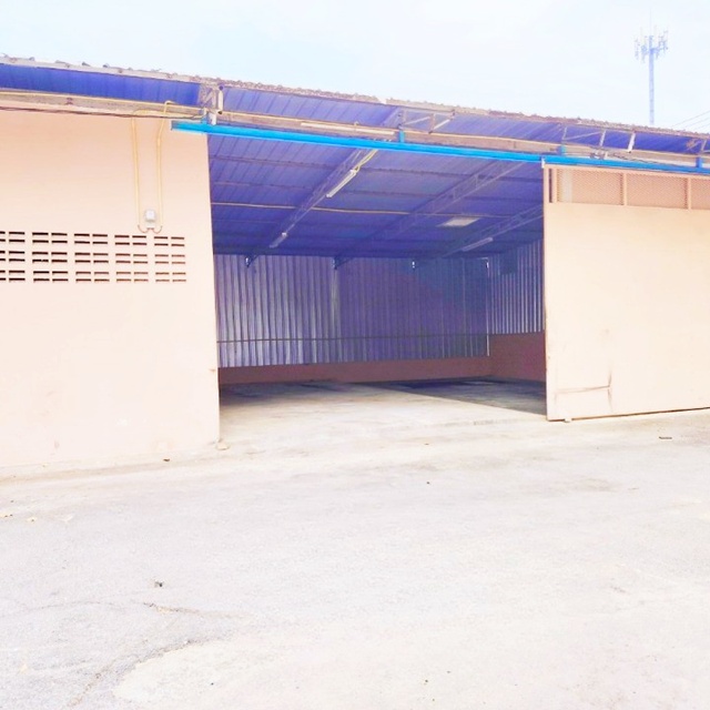 กรุงเทพกรีฑา31-37 ARLบ้านทับช้าง 2.2 กม.ให้เช่าโกดัง โรงงานขนาดเล็ก 160ตร.ม. 40ตร.วา.1 น้ำ 1 ออฟฟิศ  ใกล้มอเตอร์เวย์