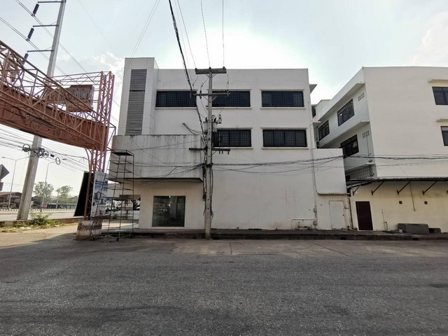 ขาย สำนักงาน พนมสารคาม ถนน สายฉะเชิงเทรา-กบินทร์บุรี ฉะเชิงเทรา PTT12846