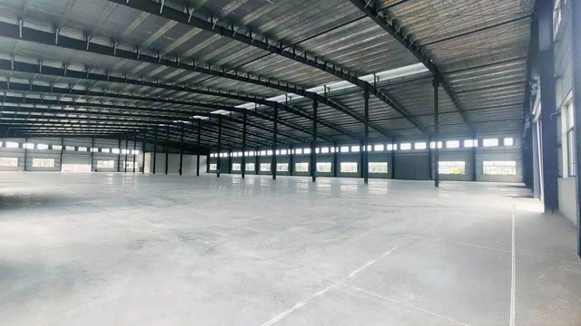 ให้เช่าโกดังนิคมพัฒนาระยอง โกดังใหม่ให้เช่า 6,600 ตรม. พื้นที่สีม่วงลาย ห่าง WHA36 BYD 5 km
