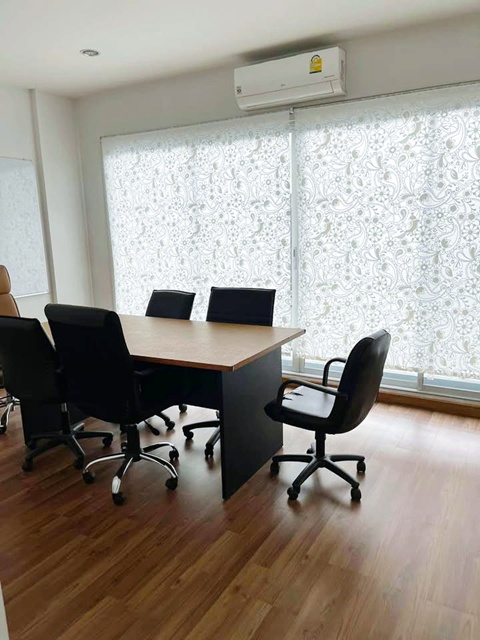 ตรงข้าม เพชรเกษม 81โฮมโปร เพชรเกษม 1.3 กม. ให้เช่าโฮมออฟฟิศ  3ชั้น 20ตร.วา. 240 ตร.ม. ม.ธนบุรี 1.4 กม. ติ 3 นอน  ตลาดหนองแขม 328 ม.