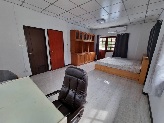 ให้เช่าบ้าน บ้านเดี่ยว มณียา รัตนาธิเบศร์  ใกล้ MRTไทรม้า 4นอน  เฟอร์ครบ