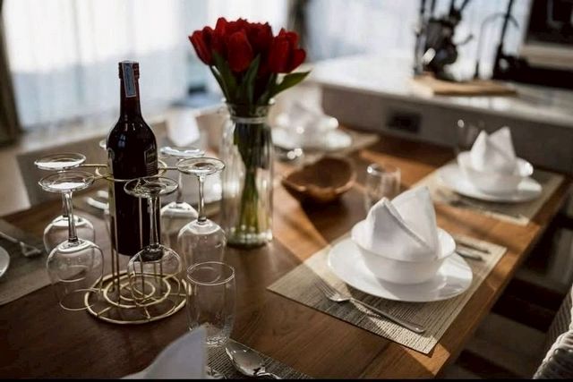 โซนสุเทพ ให้เช่า 70,000 บาท/เดือน ขาย 8.9 ล้าน บ้านพูลวิลล่า 2 ชั้น – ทำเลทอง บ้านสวย บรรยากาศเงียบสงบ หลังสนามบิน เชียงใหม่