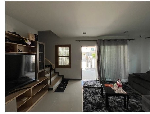 ขายบ้านแฝดมือสอง อำเภอสามพราน จังหวัดนครปฐม โครงการ เสนาวิลล์ บรมราชชนี สาย 5