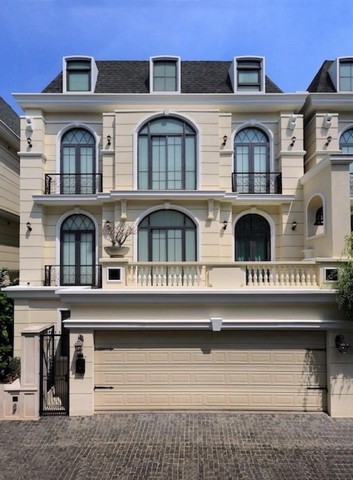 ขายบ้านเดี่ยว 3 ชั้น 500 ตร.ม. เดอะบูเลอวาร์ด เอกมัย 22 ใกล้ BTS สายสีเขียว