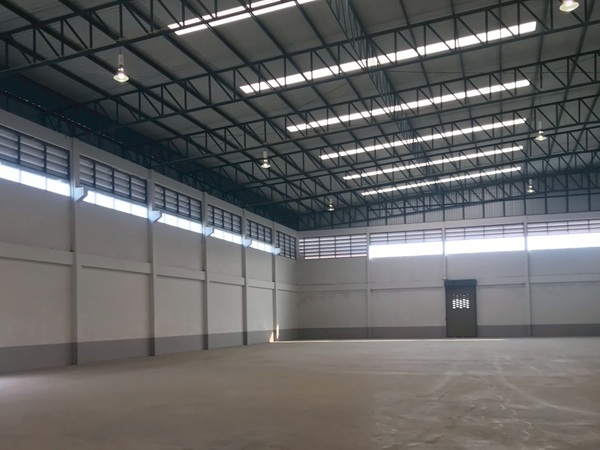 ให้เช่าอาคารโรงงาน/โกดัง/คลังสินค้า พื้นที่ใช้สอยขนาด 3,700 ตร.ม. สำนักงานออฟฟิศ ถนนเทพารักษ์ คลองขุด