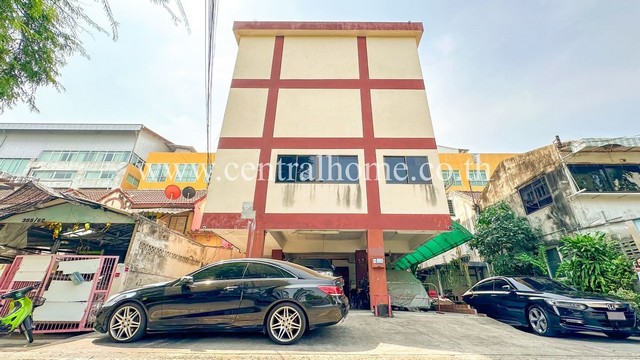 ลดราคา ตึก 4 ชั้น ซอยลาดพร้าว 122 ราคาถูก ใกล้เดอะมอลล์บางกะปิ