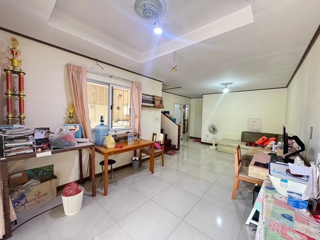 ขายทาวน์เฮ้าส์หมู่บ้านกานดา บ้านริมคลอง3 พันท้ายนรสิงห์ ขายบ้านทาวน์เฮ้าส์พระราม2  ต.พันท้ายนรสิงห์ อ.เมือง จ.สมุทรสาคร