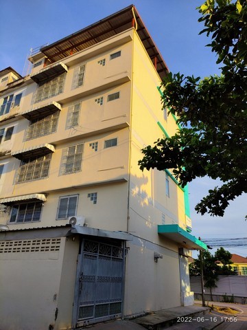  ให้เช่าอาคาร 5 ชั้น 2 คูหา กรุงเทพกร๊ฑา 23 เหมาะทำออฟฟิค สนง. หรือศูนย์กระจายสินค้า