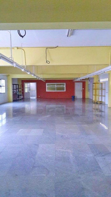 กระทุ่มแบน ให้เช่าโรงงาน 2 ชั้น พื้นที่สีม่วง ไทวัสดุ อ้อมน้อย  500 ม.ทำเลดี จอดรถสะดวก เหมาะกับโกดัง โรงงาน สำนักงาน แยกอ้อมน้อย