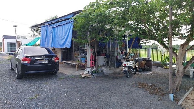 ขายถูกบ้านสวน ติดถนน รั้วรอบขอบชิด บ่อปลา แช่ช้าง สันกำแพง