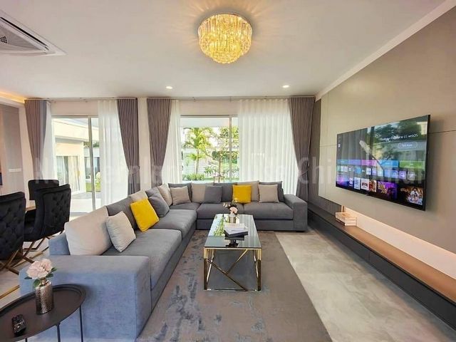 พูลวิลล่าสร้างใหม่ 15.5 ล้าน 171 ตรว. พูลวิลล่า 2 ชั้น #สันทราย #สไตล์โมเดิร์นสุดหรู #ตกแต่งบิ้วอินและเฟอร์นิเจอร์ครบชุด เป็นส่วนตัว