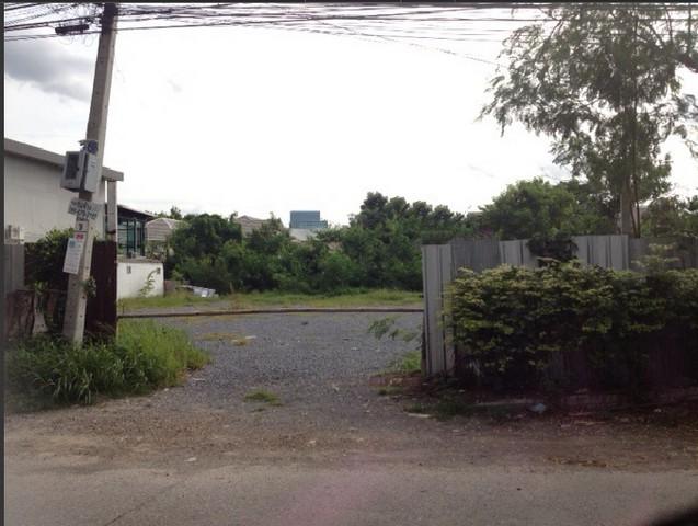 BL170 ขายที่ดินถมแล้ว 326 ตารางวา ลาดพร้าว 130 แยก 6 ทะลุรามคำแหง 81 ปากซอยมีรถไฟฟ้า