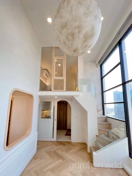 ให้เช่าคอนโด KnightsBridge Space Ratchayothin ห้อง Duplex ขนาด 50 ตรม เฟอร์นิเจอร์ครบ ใกล้ BTSพหลโยธิน 24 - ghd000730R