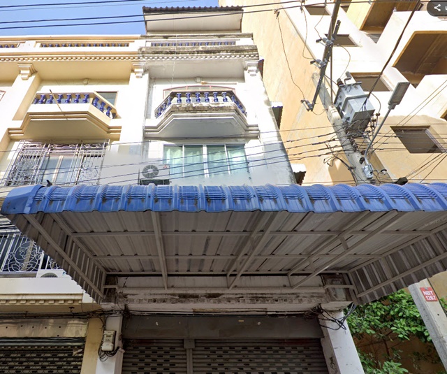 แยกพระราม 5- ติวานนท์ ซ.ประชาราษฎร์ 8-14 บิ๊กซี ติวานนท์ 900 ม.MRT แยกติวานนท์ 1.1 กม. ขาย-เช่าตึกแถว 4 ชั้นหลังมุม 26ตร.วา.406ตร.ม. 4 น้ำ บรรยากาศเย็นสบาย   รร.นานาชาติสาธิตคริสเตียนนนทบุรี 450 ม.4 นอน 11,998 B-M.  Rama 5-Tiwanon Intersection  BigC Tiwanon 900m. Soi Pracharat 8-14 MRT Yaek Tiwanon 1.1 km For sale-rent: 4-story corner shophouse 26sq.wa. 406 sq.m. 4 bath cool atmosphere Sathit Christian Nonthaburi International School 450 m. 4 bed 11998 B-M.  แยกพระราม 5 - ติวานนท์ ถ.ประชาราษฎร์ ติวานนท์ รัตนาธิเษศร์ตำบลตลาดขวัญ อำเภอเมือง นนทบุรี26 ต�