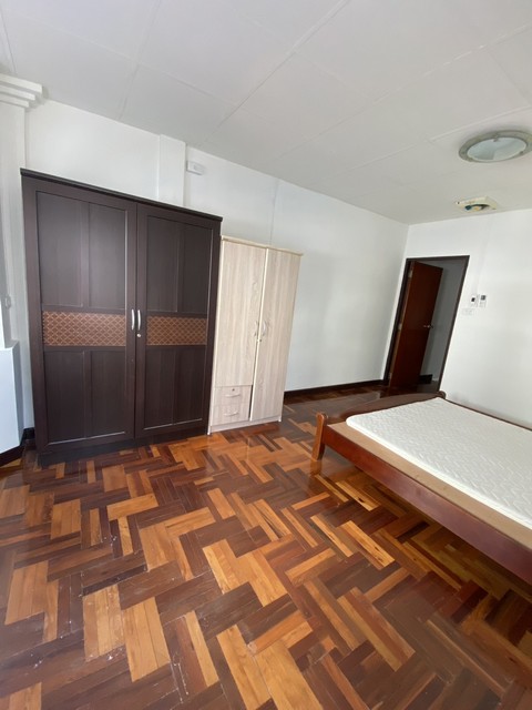 P1179 ให้เช่า ทาวน์เฮ้าส์ หมู่บ้าน ชัยภัทร ลาดพร้าววังหิน 83 เดินทางสะดวก หาของกินได้สะดวกสบาย พร้อมเข้าดู เดือนตุลาคม