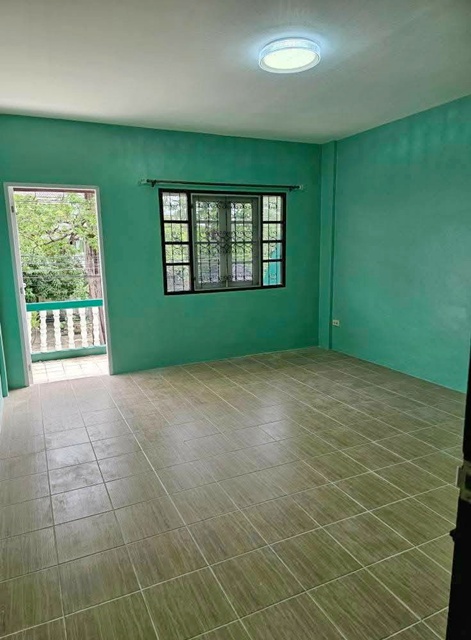 ให้เช่าทาวน์โฮม 3 ชั้น ใหม่ พึ่งเสร็จ 22ตร.วา.BTSวุฒากาศ-ตลาดพลู เซ็นทรัล พระราม2 2กม. 3นอน