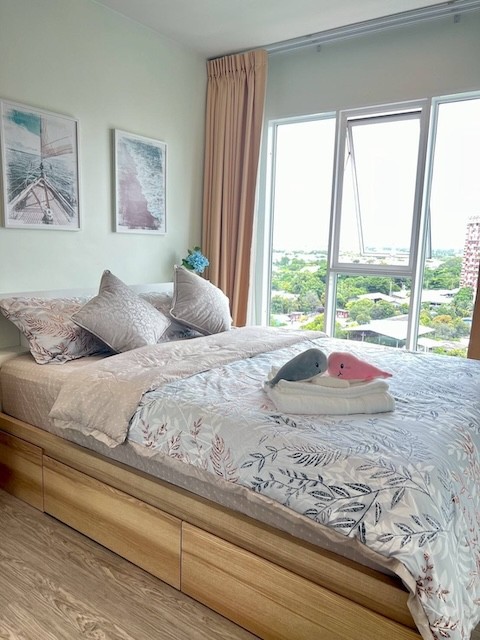 Regent Home Bangna private convenient peaceful 10th floor BTS Bangna