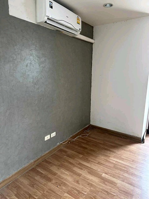 ถูกที่สุดในโลก ให้เช่า ทาวน์โฮม 3 ชั้น บ้านมีแอร์ครบ  แฟชั่น รามอินทรา 3กม.  รพ.สินแพทย์ 20ตรว. 3นอน 3น้ำ ที่จอดรถ 2 คัน  หทัยราษฏร์