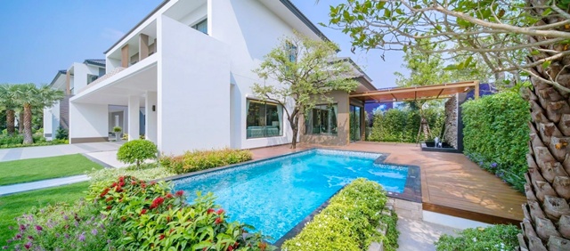 พร้อมเฟอร์ฯ 4-5นอน 5น้ำ นิคมอุอัญธานี  900ม. ลดราคา 40%  ให้เช่าคฤหาสน์หรู 2ชั้น 138ตร.วา. 408ตร.ม. บางนา สวนหลวง  สุวรรณภูมิ หรูหรา 