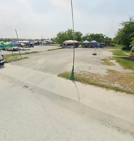 ขายที่ดินพระยาสัจจาเมืองชลบุรี ขายที่ดินเนื้อที่ 354 ตารางวาโฉนด 2 แปลง (โฉนดพร้อมโอน)