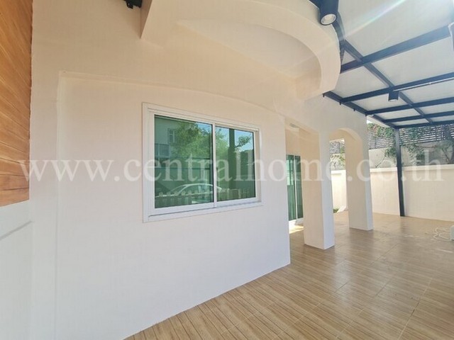 ลดราคาด่วน ทาวน์เฮ้าส์ หมู่บ้านปิยวรารมย์ 1 บางบัวทอง รีโนเวทพร้อมอยู่ หลังริม