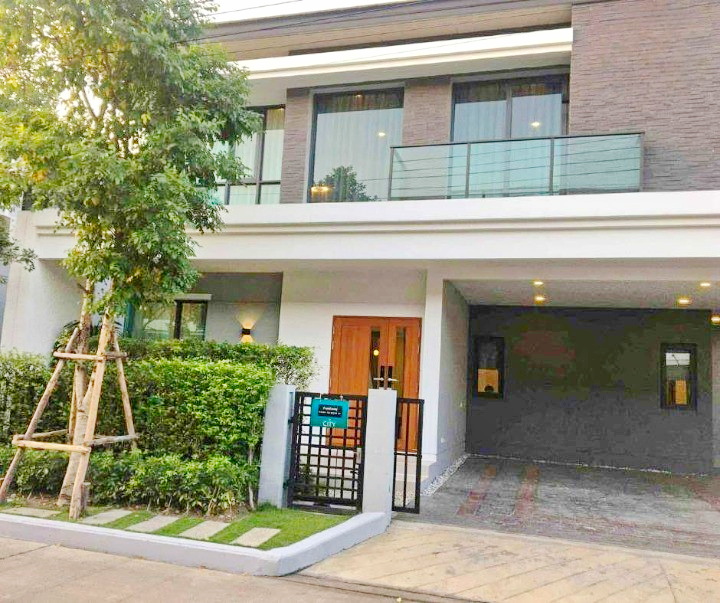 สาทร-ราชพฤกษ์ ให้เช่าคฤหาสน์หรู 2 ชั้น จัดเต็มเฟอร์ฯ หรูหรา 5 น้ำ  69 ตร.วา.280 ตร.ม. ตลาดบางแค 1.5 กม.  เดอะ ซิตี้ 