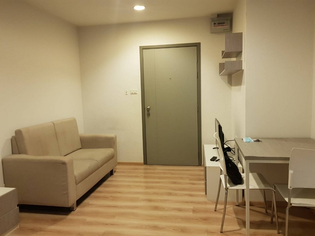 คอนโดให้เช่า พรีเซนต์ คอนโด เอกชัย 32 Present Condo Ekkchai 23 ตร.ม. ตกแต่งพร้อมอยู่ ใกล้ BTS วุฒากาศ