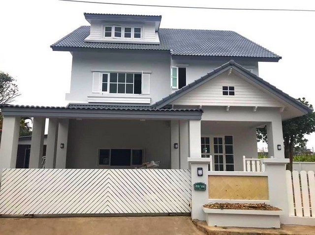 ลดราคาขายบ้านในโครงการ ลัดดารมย์ สันผีเสื้อ            