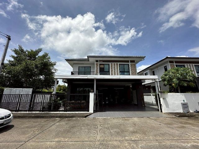 ขาย 4.5 ล้าน Zen by Sivalai2 สันกำแพง บ้านเดี่ยว 2 ชั้น หลังใหญ่ แปลงหัวมุม ติดสวนสาธารณะ เป็นส่วนตัว ซื้ออยู่เองหรือปล่อยเช่าก็ได้ค่ะ