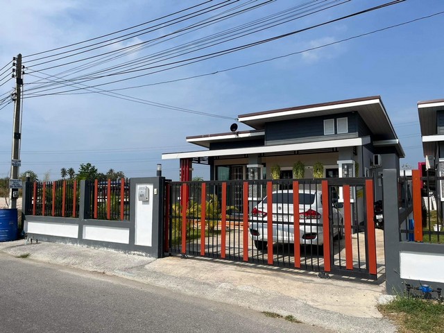 ขายบ้านเดี่ยวชั้นเดียว หมู่บ้านชยาภรณ์ อำเภอบ้านบึง จังหวัดชลบุรี